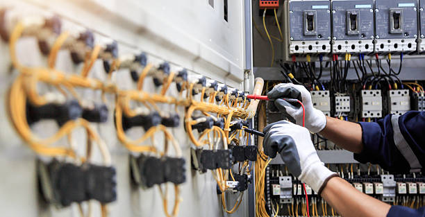 Professional Electrician technician working in Canyon, TX
